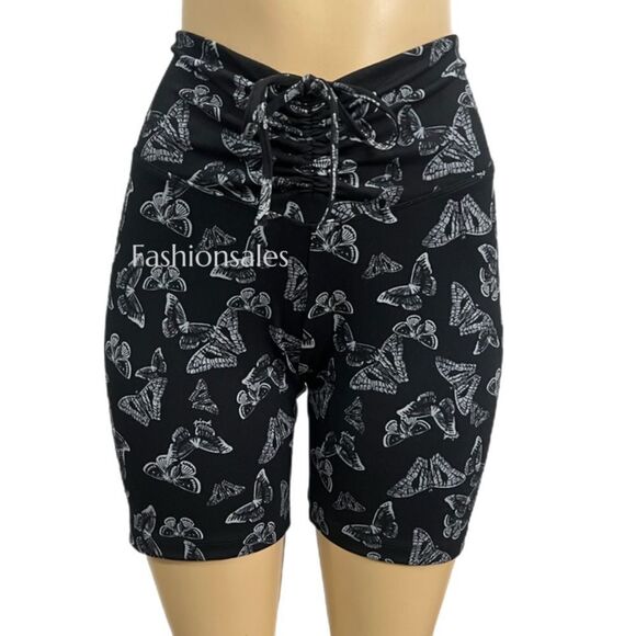 Victoria’s Secret Pink Active Soft Ultímate High Waist Ruched 6” Bike Shorts - Picture 3 of 4